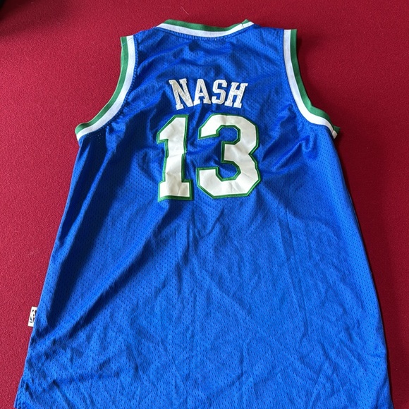 Steve Nash Mavericks Jersey - Picture 2 of 2